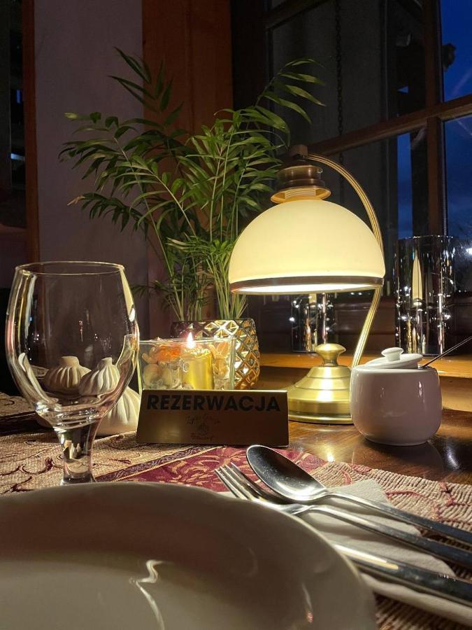 Hotel Tyrol I Restauracja Zycie Gruzji Osielsko Dış mekan fotoğraf