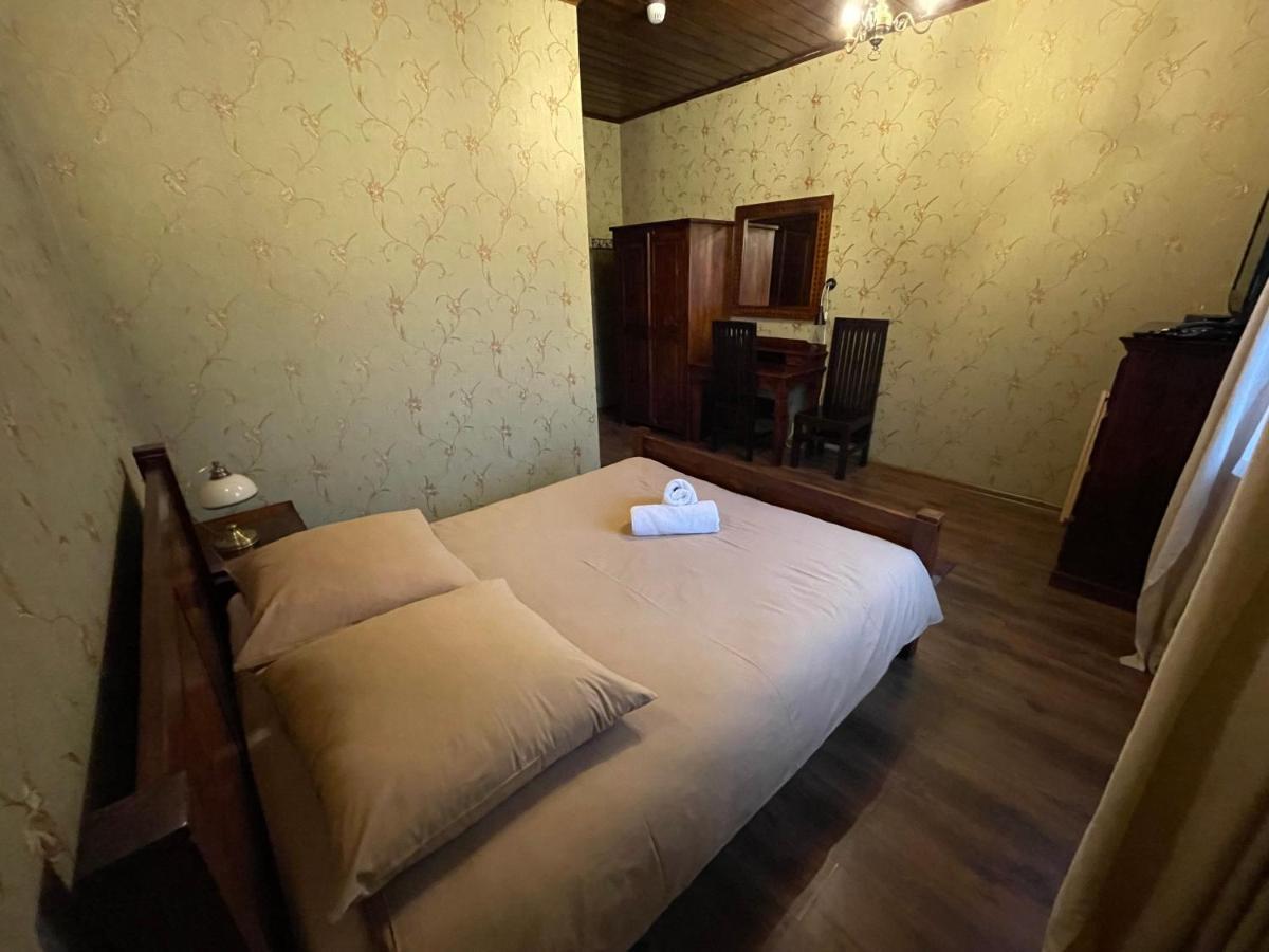 Hotel Tyrol I Restauracja Zycie Gruzji Osielsko Dış mekan fotoğraf